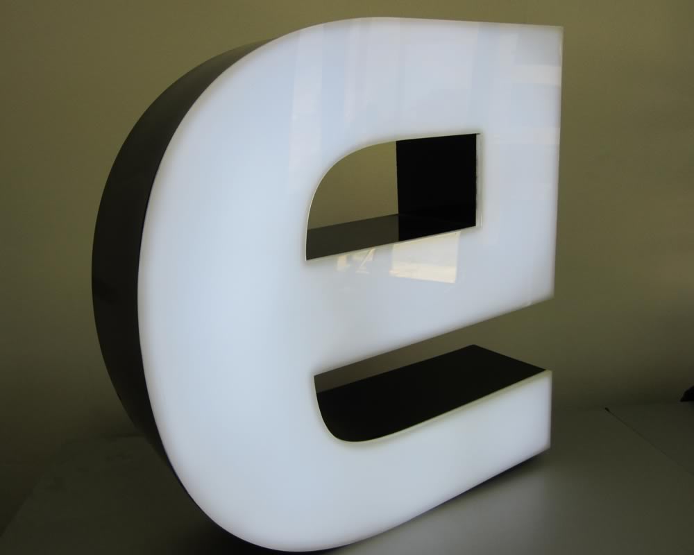 letter e sign