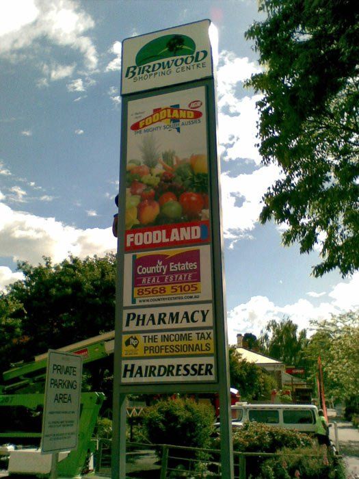 birdwood pylon sign