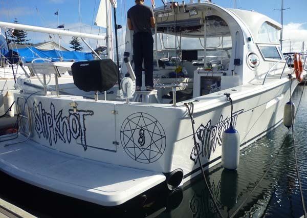 slipknot boat vinyl lettering